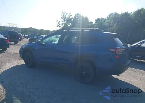 2022 Subaru Outback Wilderness z USA, uszkodzony, nr VIN 4S4BTGUD0N3265511